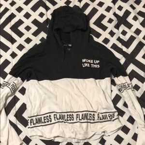 Black and white cropped T